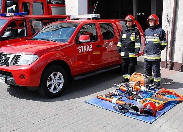 Samochody i sprzęt ratowniczy - to prezenty dla strażaków na ich święto