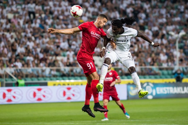 Piast Gliwice ostatnio przegrał z Legią w Warszawie 1:3