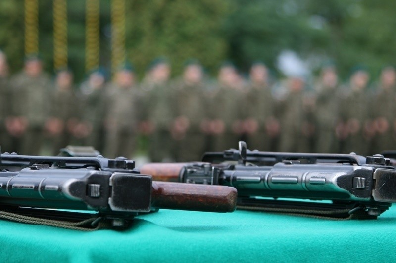  Żołnierze Narodowych Sił Rezerwowych dostali broń (ZDJĘCIA)
