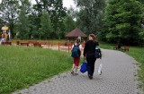 Wakacyjne pikniki w krakowskich parkach. Każdy znajdzie coś dla siebie