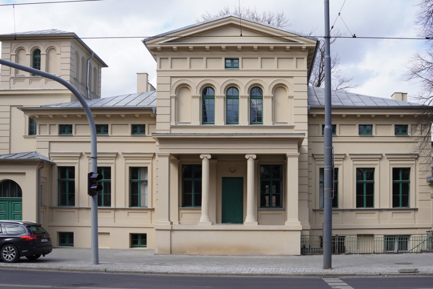 Jeden z najstarszych budynków przy ulicy Grunwaldzkiej w...