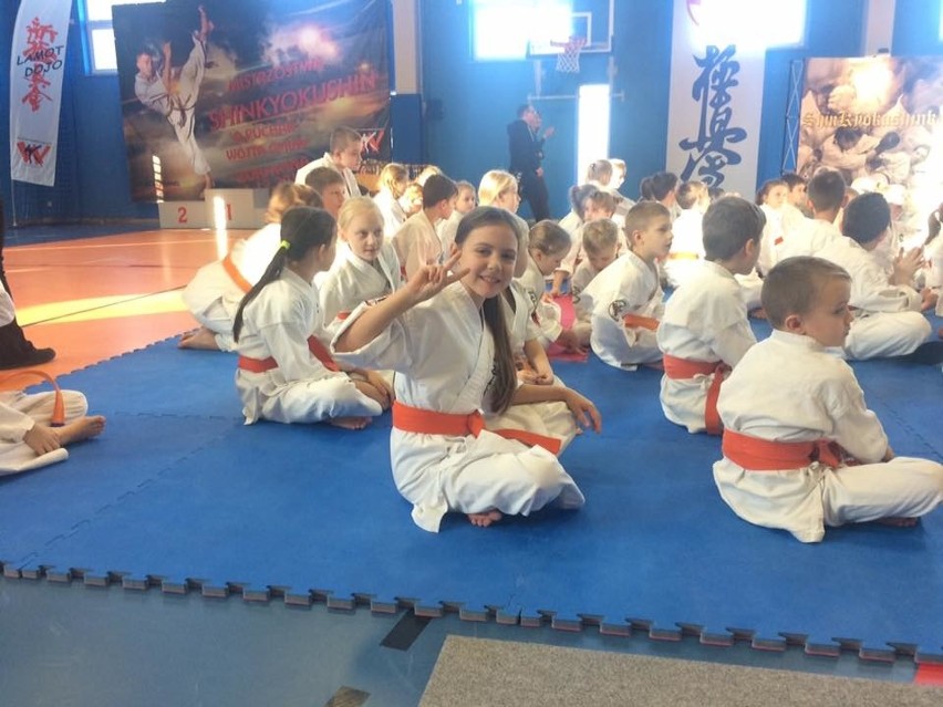 Reprezentantka Szydłowieckiego Klubu Karate Kyokushin Mushin...