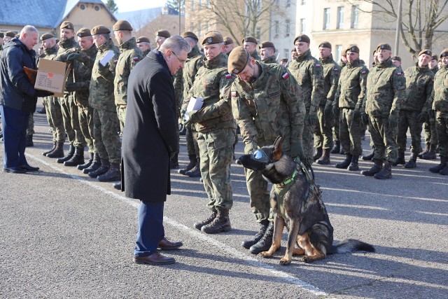 Uroczysta przysięga Terytorialsów w Trzebiatowie 13.02.2022