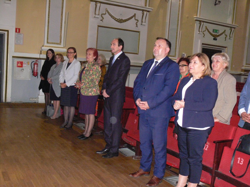 W Sandomierzu odbyła się konferencja z cyklu „Solidarni z Rodziną”. Głównym tematem spotkania było wychowanie patriotyczne.