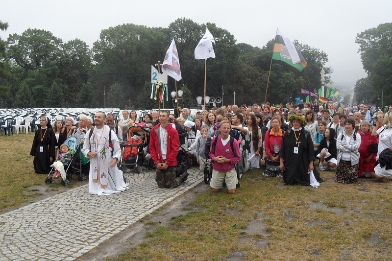 Wybierasz się 15 sierpnia do Częstochowy? Przeczytaj nasz [PORADNIK PIELGRZYMA]