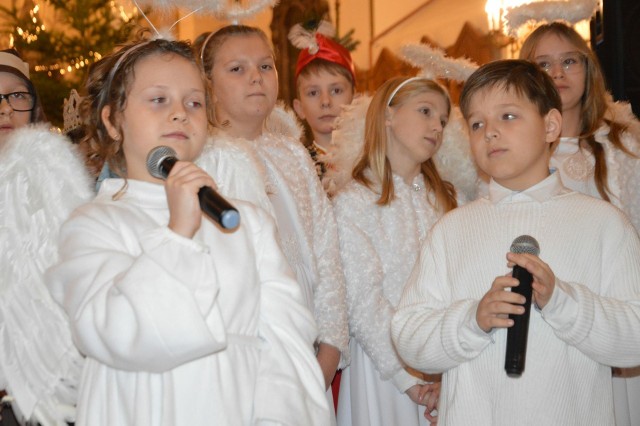 Jasełka odbywały się w niedzielę 7 stycznia w kolegiacie św. Mikołaja w Końskich