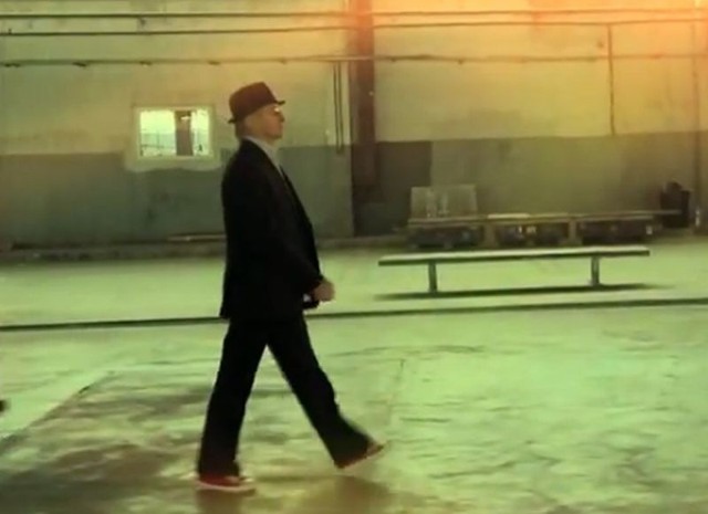Kadr z klipu Marka Fijałkowskiego.