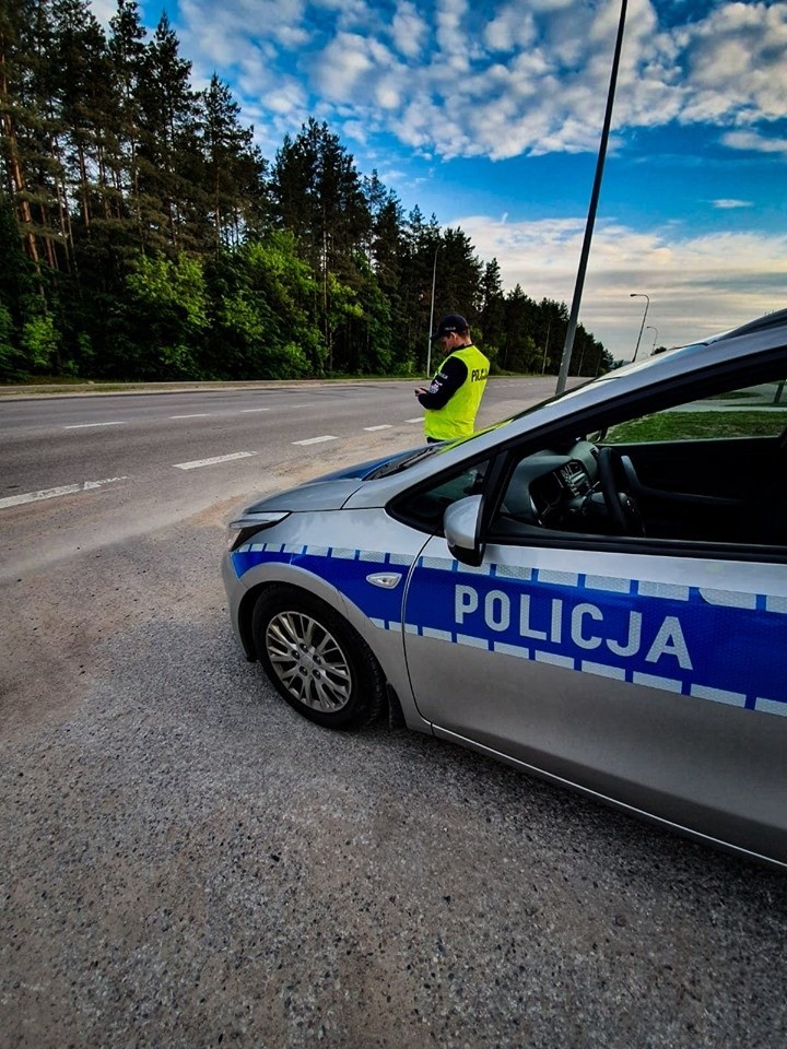 Podlaskie: Kaskadowy pomiar prędkości. Na polskie drogi wyjechało ponad 5 tys. policjantów