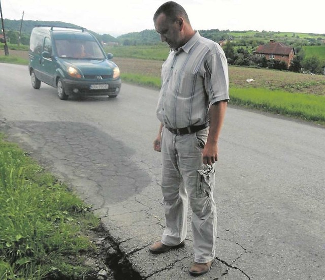 Stanisław Dam ciągle zabiega o inwestycje drogowe w swojej wsi