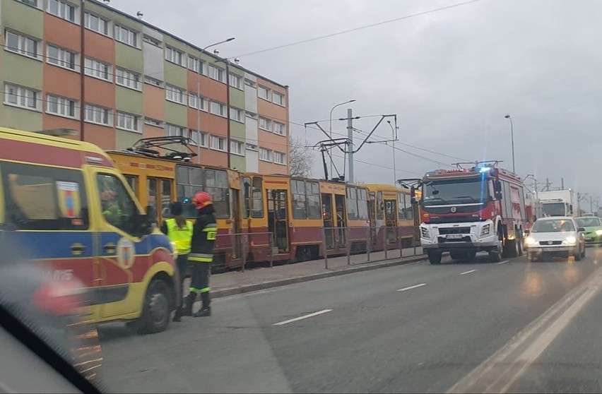 Wypadek na Limanowskiego. Zderzyły się tramwaje. Utrudnienia w ruchu 