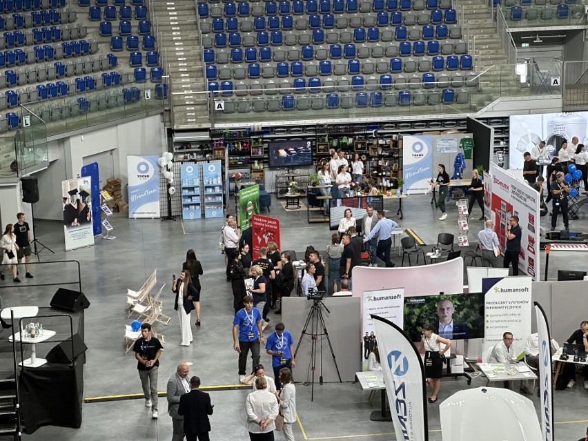 Radomska gospodarka, przemysł i oświata na wystawie Radom Expo 2023 w Radomskim Centrum Sportu