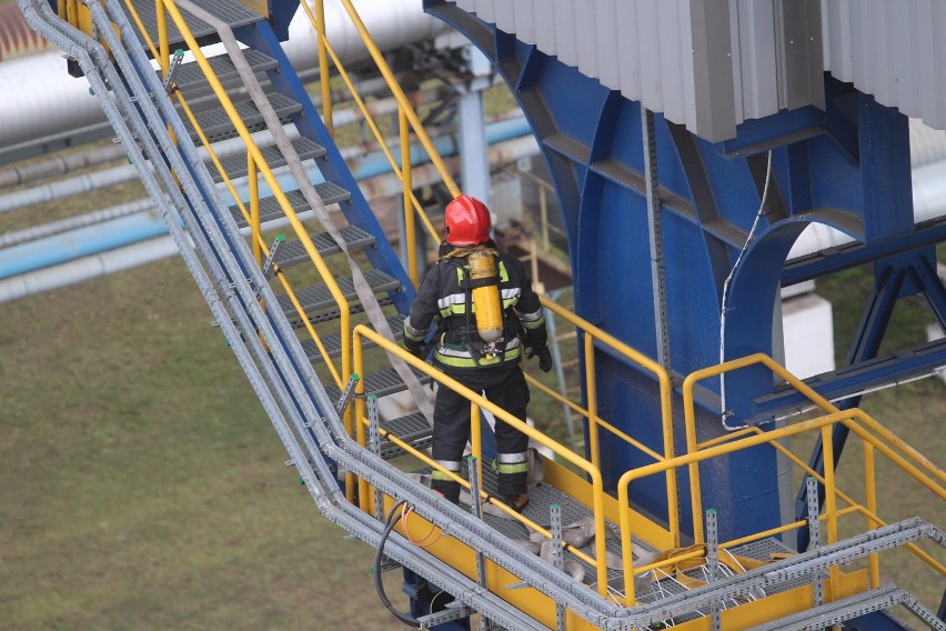 Ćwiczenia strażaków na terenie Elektrowni Jaworzno III [ZDJĘCIA + WIDEO]