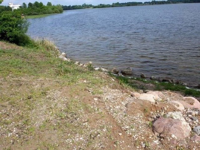 W ten weekend w podlaskich zbiornikach wodnych utonęło dwóch mężczyzn. 46-latek w zalewie Siemianówka oraz 63-latek w monieckim stawie.