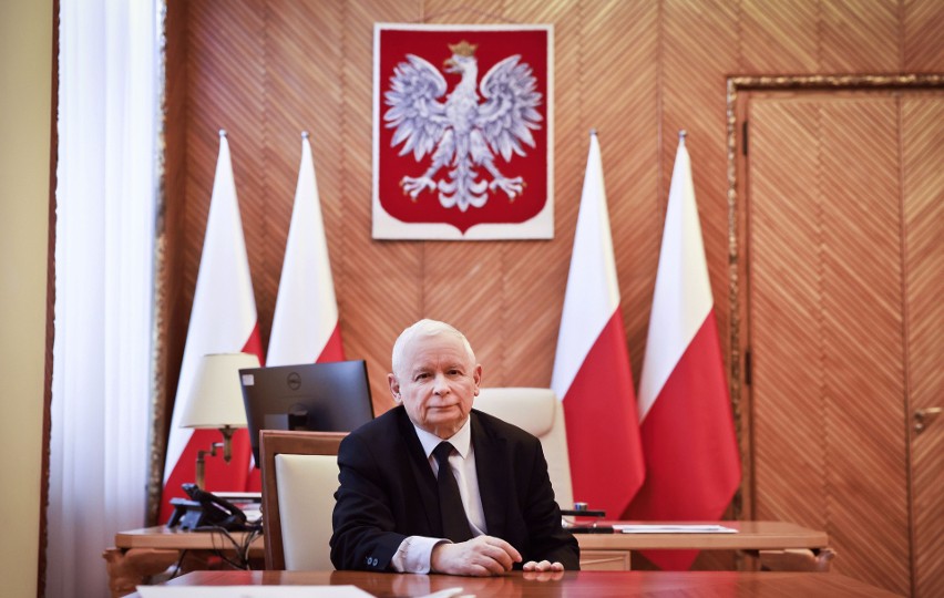 Jarosław Kaczyński: Żadnych relokacji i nie chodzimy po prośbie. Pełny wywiad z wicepremierem