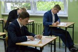 Matura 2018 w Kielcach. Maturzyści zadowoleni po egzaminie z języka polskiego. „Lalka” problemów nie sprawiła
