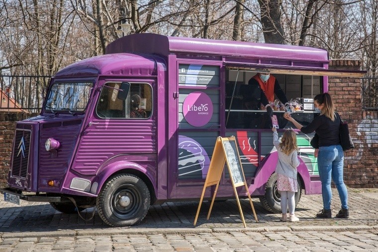 Świąteczna babka od Libero. Galeria handlowa wspiera też...