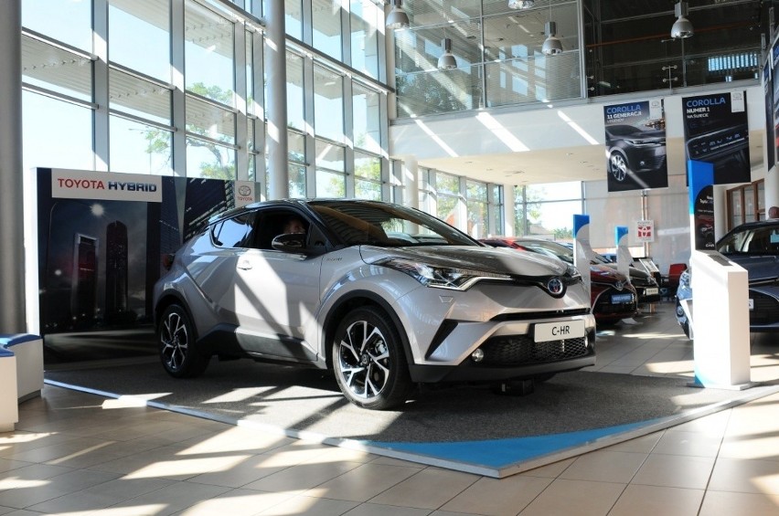 Toyota C-HR...