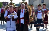 Słoneczne dożynki 2023 w Daleszycach. Rolnicy pięknie dziękowali za plony, prezentowano piękne wieńce. Zobaczcie zdjęcia