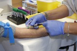 Darmowe szczepienia dla 12- i 13-latków. Będą chronić przed wirusem HPV. Co warto wiedzieć?