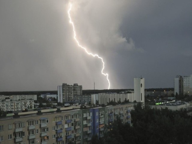 W Kujawsko-Pomorskiem w sobotę mogą wystąpić burze