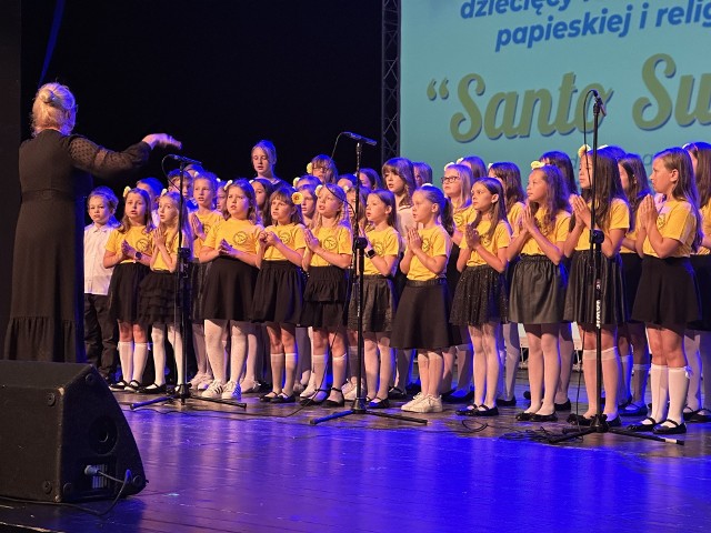 Archidiecezjalny Dziecięcy Festiwal Piosenki Papieskiej i Religijnej „Santo Subito” w Bełchatowie