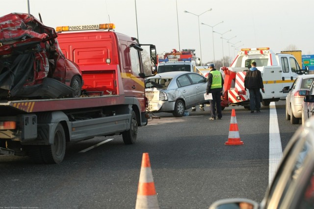 Wypadek na autostradzie A4, zdjęcie ilustracyjne