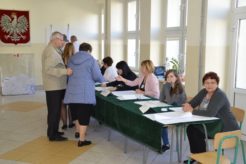 Wybory parlamentarne 2019 w Stalowej Woli. Incydentów nie zanotowano 