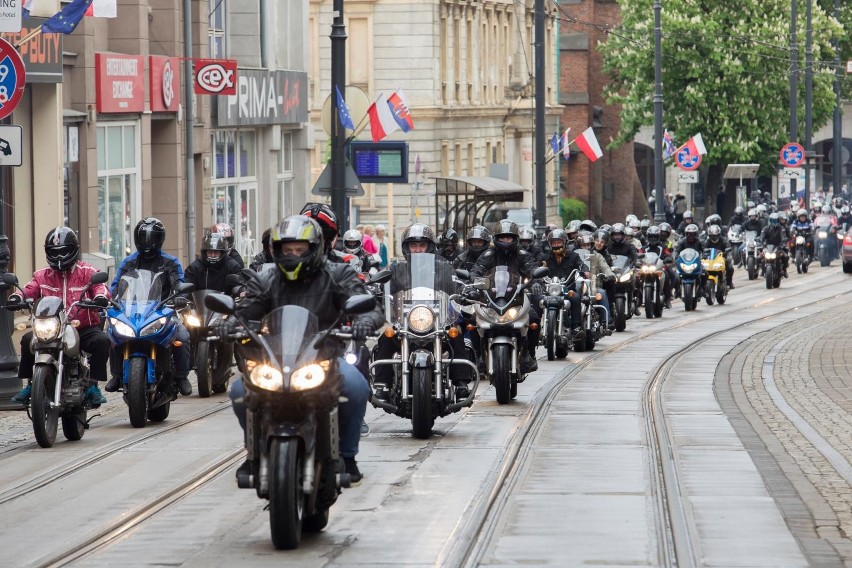 Parada motocyklistów na otwarcie sezonu 2018 w Bydgoszczy