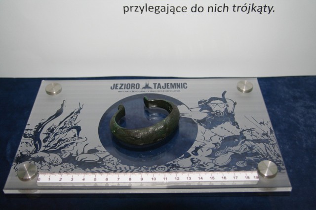 W listopadzie 2016 r. brązowa bransoleta znad jeziora Drawsko jest Zabytkiem Miesiąca