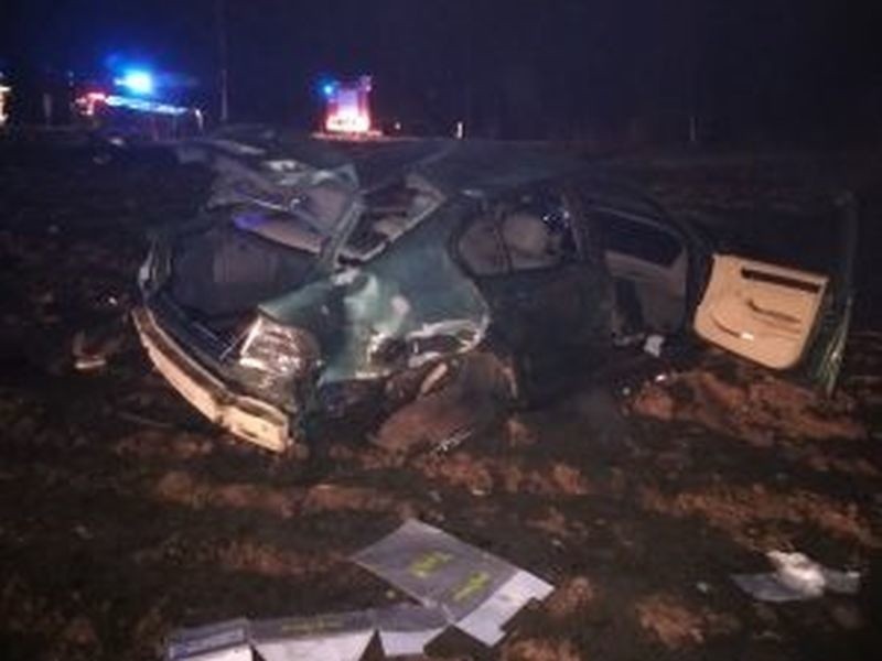 Augustów. Tragiczny wypadek. 18-latek z BMW nie żyje