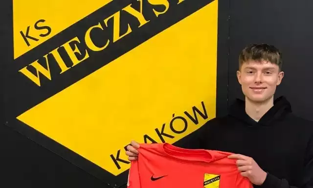 Antoni Mikułko w czwartek 2 lutego podpisał kontrakt z Wieczystą