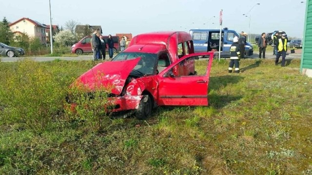 Zderzenie busa z samochodem osobowym na obwodnicy Pelplina (30.04.2015 r.)