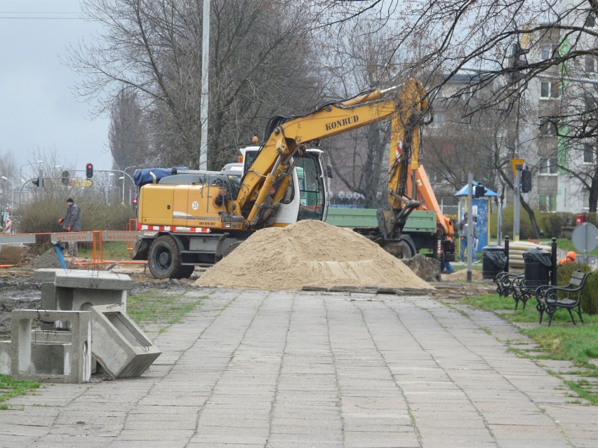 Pabianice. Prace na pętli przy ul. Wiejskiej. Tak zmienia się krańcówka tramwajowa ZDJĘCIA