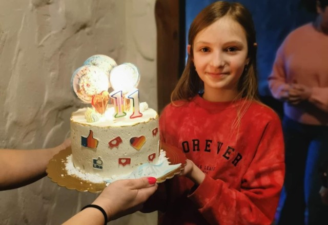 Elizawieta obchodziła 11 urodziny. Zobacz na kolejnych slajdach zdjęcia z jej pobytu z mamą i siostrą w Starachowicach.