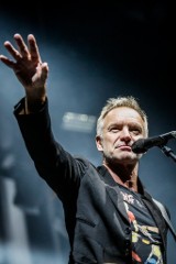 Sting przekazał pomoc finansową i humanitarną dla Ukrainy