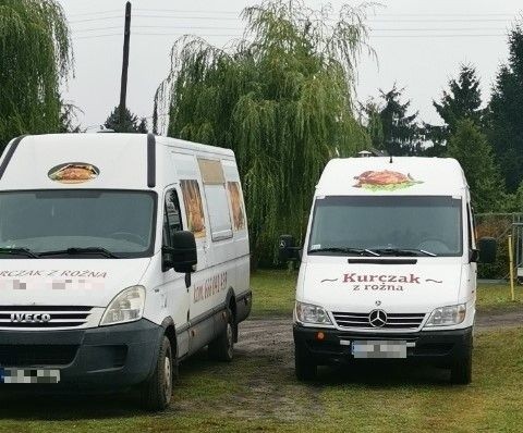 "Kurczak z rożna" to popularny wśród bydgoszczan food truck...