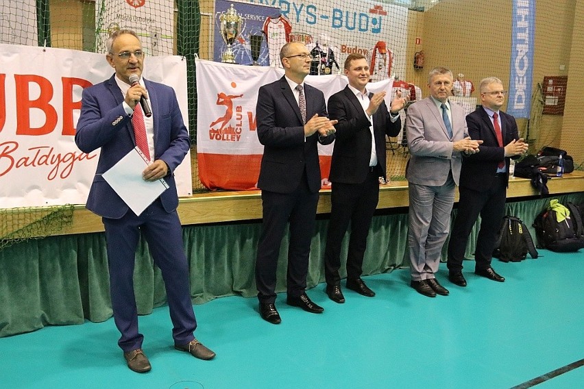 Ostrołęka. Kurpie Volleyball. Siatkówka znów dominuje w hali Gołasia! [ZDJĘCIA]