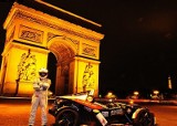 Europejska podróż bolidu KTM: przygody w Belgii i Francji