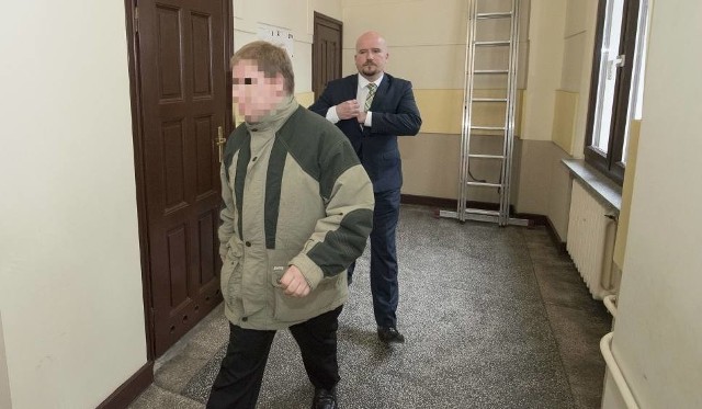 Pawłowi Ł. z Grudziądza za molestowanie nieletnich grozi do 12 lat więzienia.