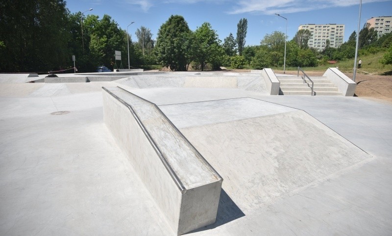 Nowy skatepark ma w sumie 1 tys. mkw. powierzchni.