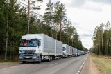 Protestujący rolnicy przepuszczą tiry czekające w kolejce do przejścia w Dorohusku