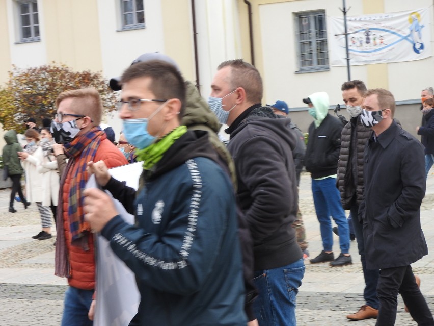 Protest przedsiębiorców branży gastronomicznej Białystok