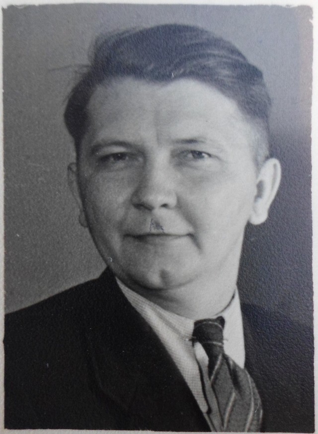 Hans Lipinsky-Gottersdorf (1920-2001) dzieciństwo spędził w Gotartowie i Kluczborku. Zdjęcie z lat 50. XX wieku.