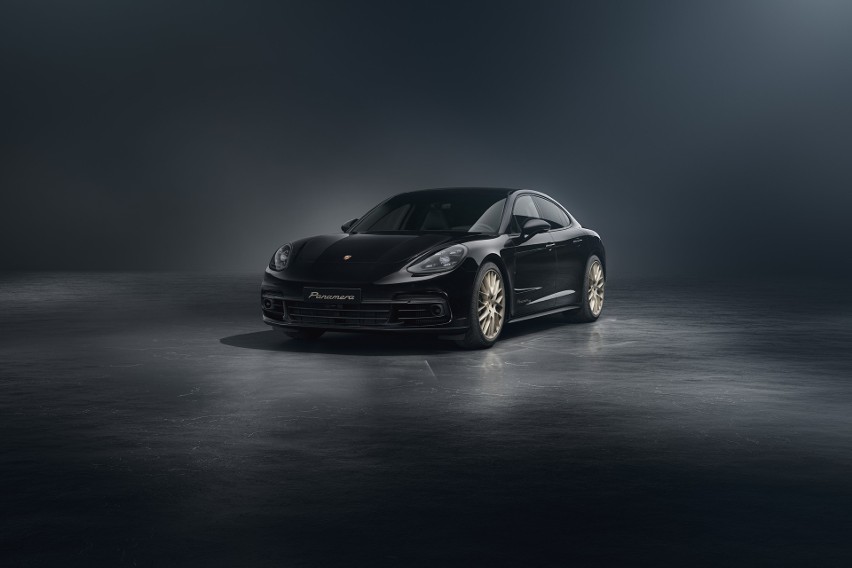 Porsche Panamera 10 Years Edition...