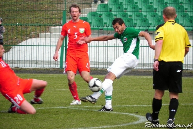 Fragment meczu, Radomiak - Mazur z 25 marca 2012 roku.