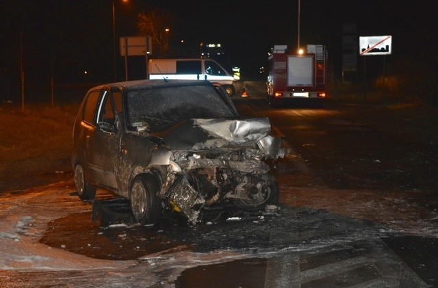 Pozostałym uczestnikom zderzenia  została udzielona pomoc ambulatoryjna.  Kierujący autami  byli trzeźwi.