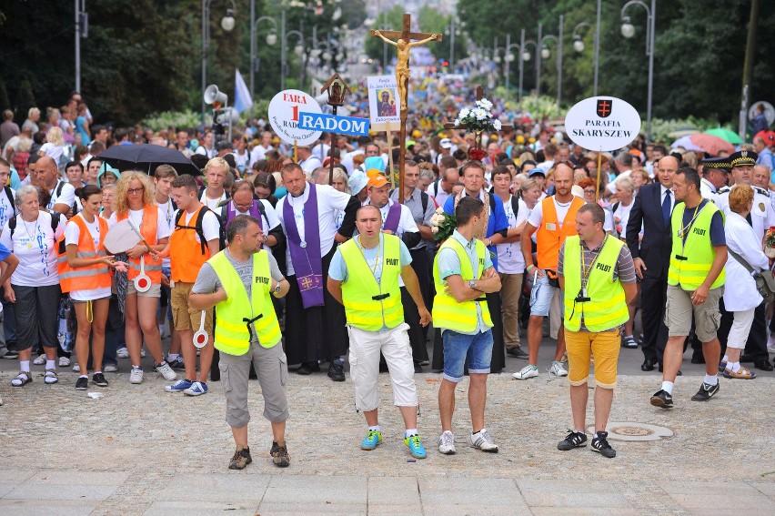 Po ośmiu dniach wędrowania pątnicy z diecezji radomskiej w...