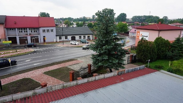 Ile mieszkańców ma gmina Wierzbica? Ile urodziło się dzieci, ile było małżeństw, rozwodów, a ilu mamy stulatków?Na kolejnych slajdach sprawdź poszczególne dane demograficzne gminy Wierzbica z 2022 roku >>>