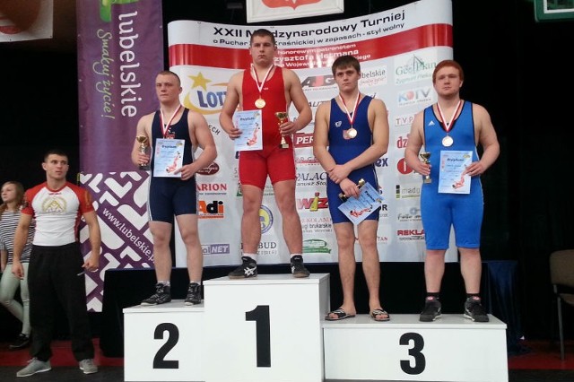 Kamil Kościółek w rozgrywanych na Lubelszczyźnie zawodach Pucharu Polski nie stracił ani jednego punktu technicznego i pewnie stanął na najwyższym miejscu podium. 
