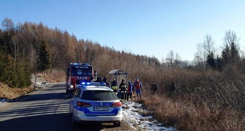 Binczarowa. Tragiczny finał poszukiwań 83 -latka. Mężczyzna został znaleziony martwy w lesie [ZDJĘCIA]